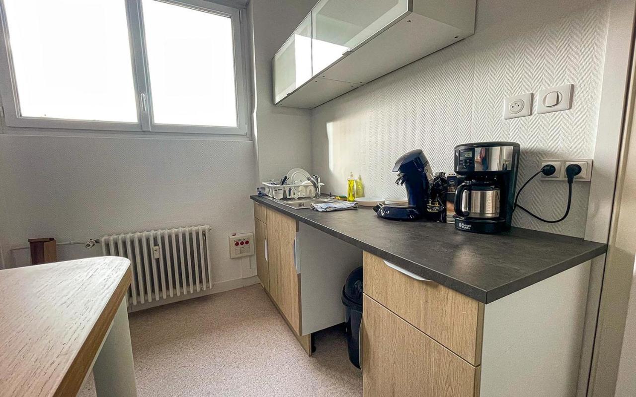 Chambres Privees -Private Room- Dans Un Spacieux Appartement - 100M2 Centre Proche Gare Mulhouse Rum bild